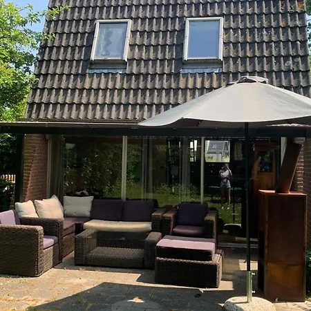 House Near Fishing Waters Oude-Tonge