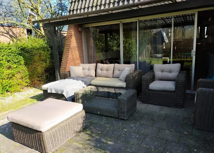 House Near Fishing Waters Oude-Tonge