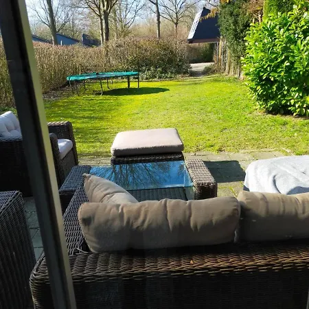 House Near Fishing Waters * Oude-Tonge