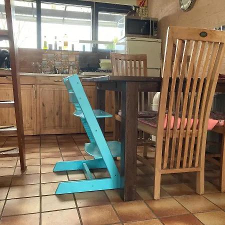 Дом отдыха House Near Fishing Waters Oude-Tonge